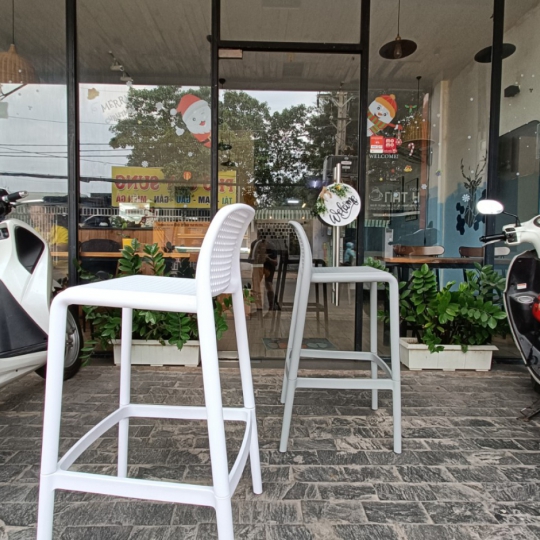 BAR ST01