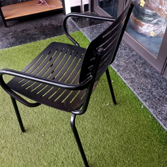 Ghế Mặt Tôn Sẻ Rảnh Có Tay Tựa SK40