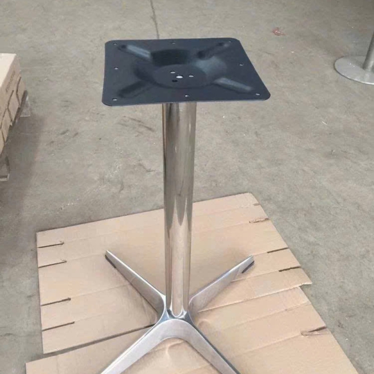 Bàn chân inox
